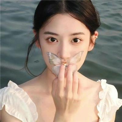 飞女黛丝